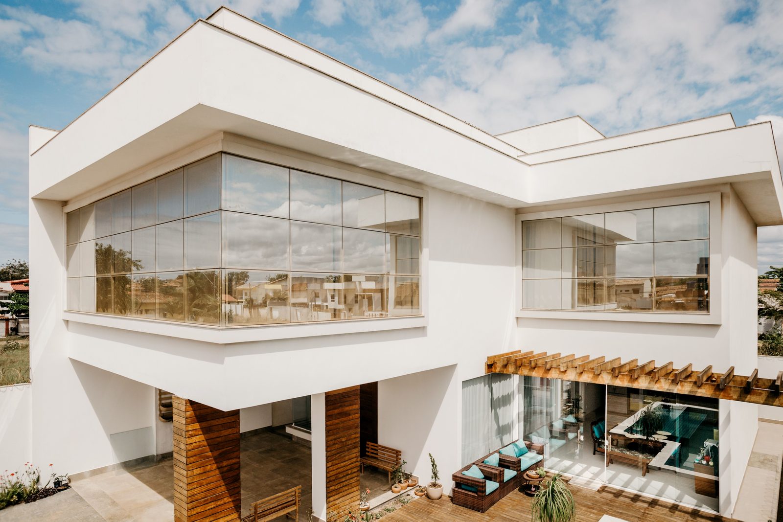 Placeholder contemporary home exterior — project image to be replaced